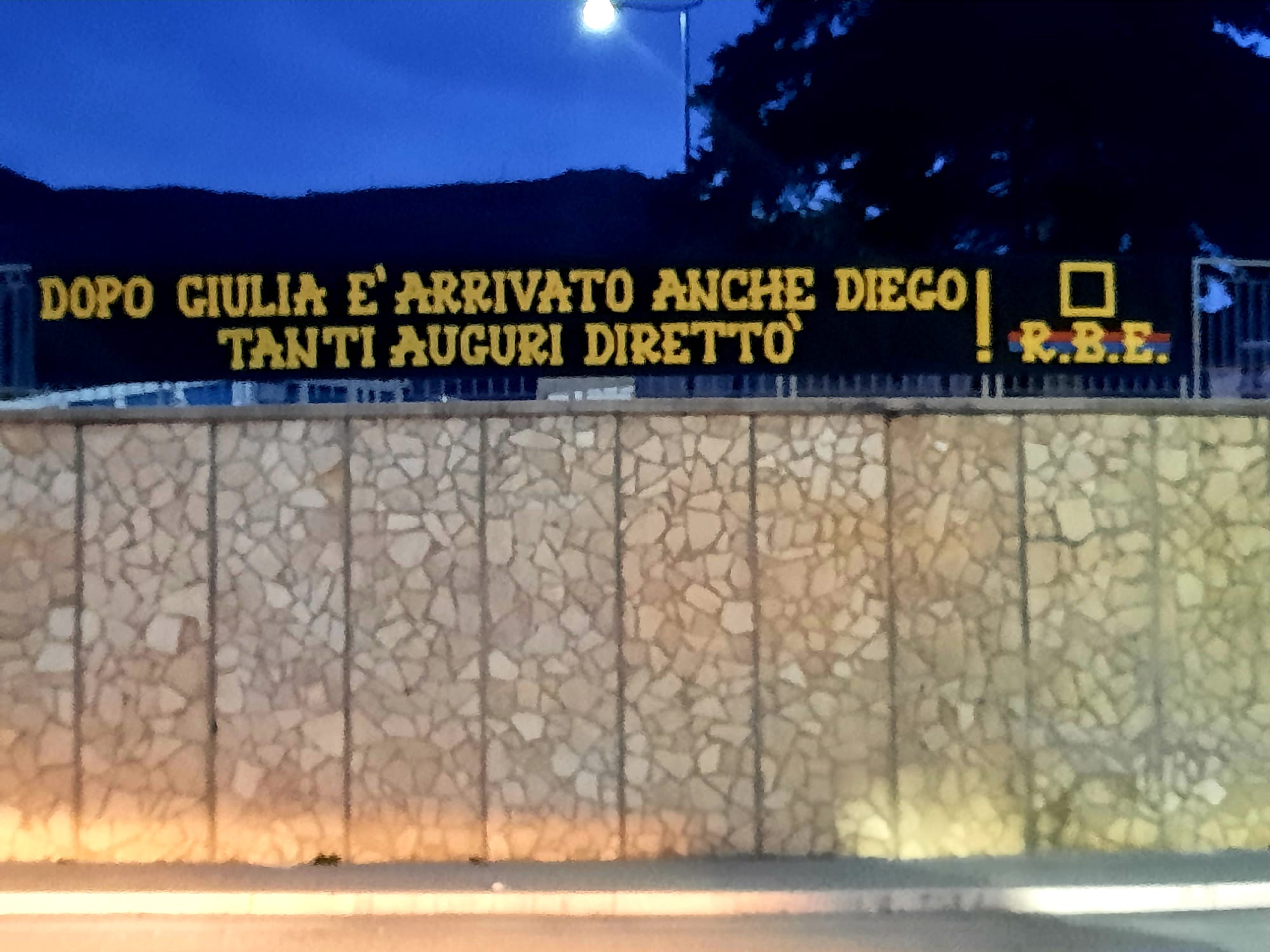 Dopo Giulia è arrivato anche Diego Tanti auguri direttò! 16/02/2021